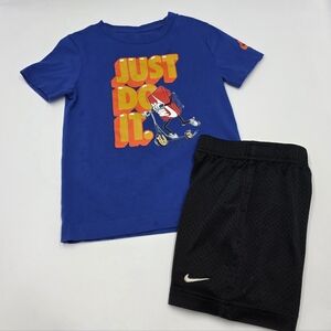 Nike boys' graphic tee and shorts size 4T